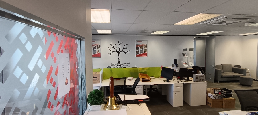 To Let commercial Property for Rent in Bo Oakdale Western Cape